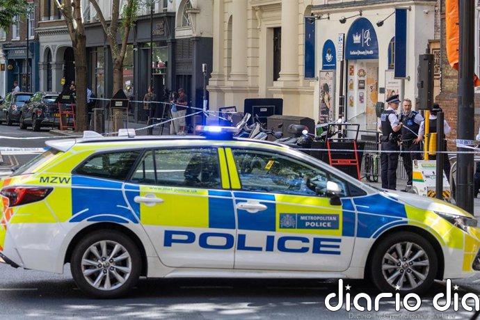 Siete personas, entre ellas dos policías, muertas tras una colisión de vehículos en Middlesbrough (Inglaterra)