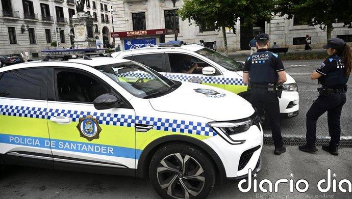Sorprendido un joven de 20 años por conducir en sentido contrario, sin luces y sin carné