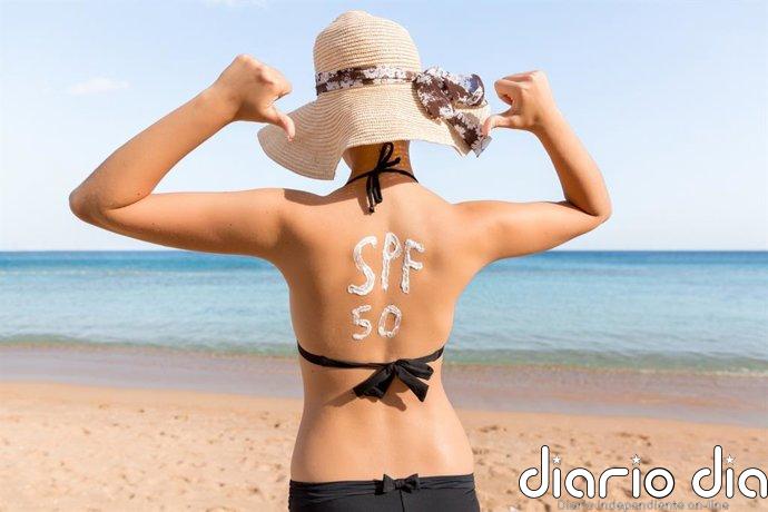SPF 50 no significa protección total: Los errores que cometemos al usar crema solar