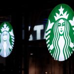 Starbucks reduce unos 220 puestos de trabajo como parte de su plan de reestructuración