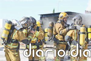 Sucesos.- Controlado el incendio en un local de Villena con daños materiales que ha afectado al piso superior