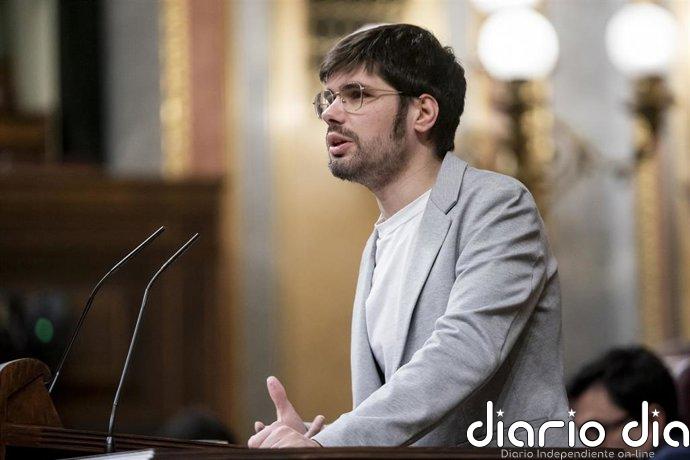 Sumar cree que sería "una locura" no formar un frente amplio plurinacional que no dependa de "liderazgos salvadores"