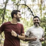 Tener buenas amistades se relaciona con una mejor salud, según un amplio estudio internacional