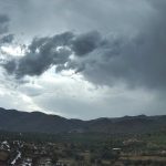 Tormentas torrenciales dejan 186 l/m2 en Bejís, granizo y vientos de más de 100 km/h