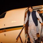 Trasladado de la cárcel a un hospital por orden judicial el ex primer ministro paquistaní Imran Jan