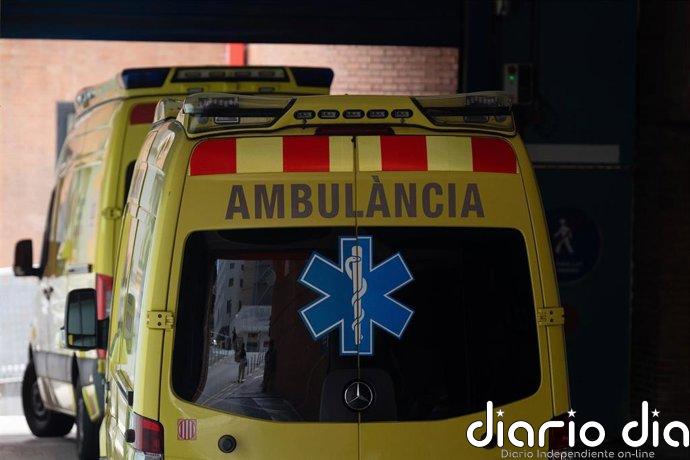 Tres heridos, uno en estado crítico, al derrumbarse un muro en Roda de Berà (Tarragona)
