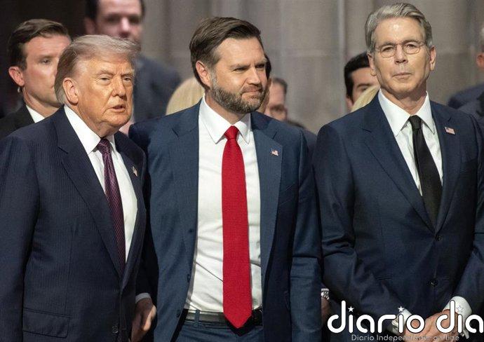 Trump amenaza a Canadá con consecuencias "mucho peores" si sus "payasos" dirigentes no "entran en vereda"
