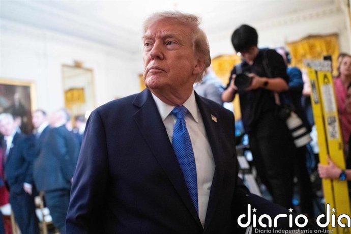 Trump asegura que EEUU tiene el "control total" del estrecho de Ormuz