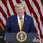 Trump firma una orden para cambiar el nombre del lago Ontario por lago América