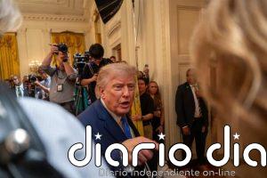 Trump pide a sus senadores que "espabilen" en las próximas legislativas o será "el último presidente republicano"