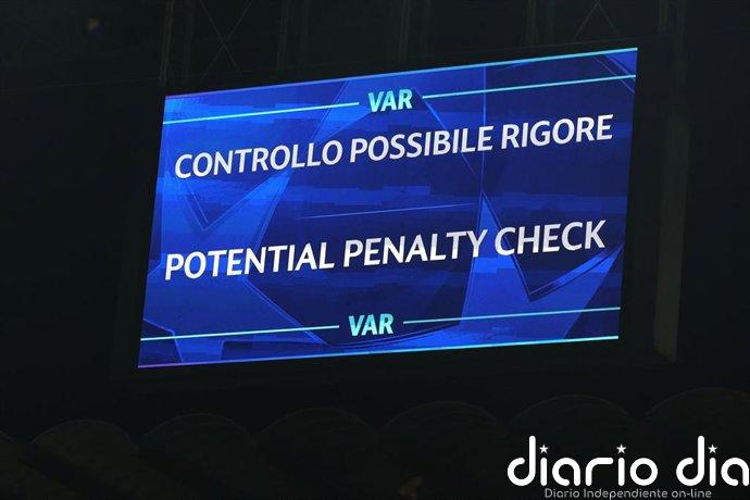 UEFA lanza una nueva base de datos de situaciones arbitrales para tener "mayor claridad y coherencia" en las decisiones