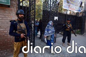Un atentado suicida deja al menos 15 muertos y 22 heridos en el noroeste de Pakistán