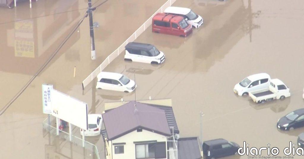 Un diluvio histórico en el este de Japón deja al menos ocho muertos y miles de evacuados