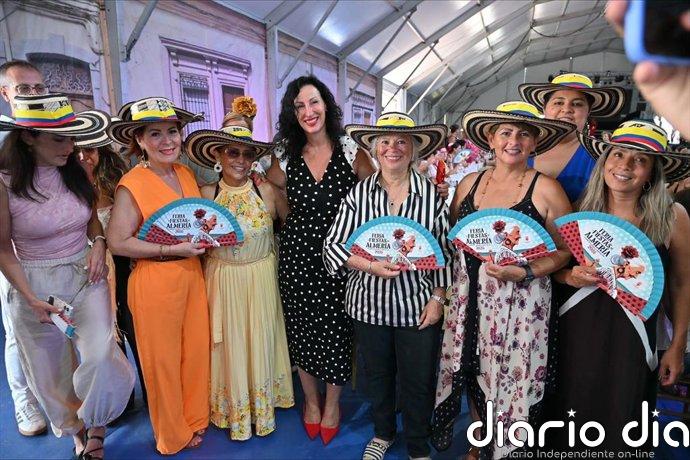 Un millar de mujeres participan en el tradicional Homenaje a la Mujer de la Feria de Almería