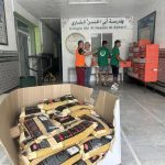 Una ONG de Ceuta reparte más de 12.000 comidas entre migrantes desde la entrada masiva