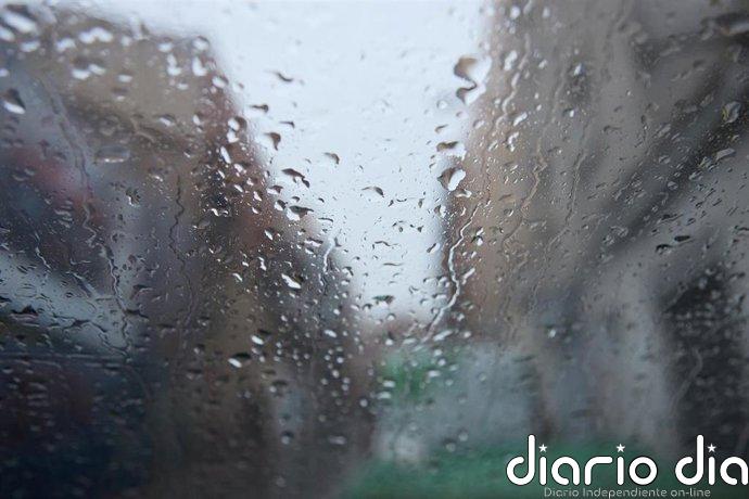 Una potente borrasca dejará tormentas en el norte y este peninsulares y Baleares, con 100 l/m2 en litorales de Tarragona