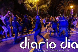 Unas 25 personas denunciarán ante los juzgados las cargas policiales de la manifestación contra la saturación turística