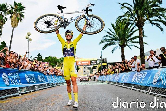 Vollering gana su segundo Tour dejando atrás a Niewiadoma en Niza