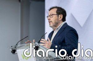 Vox critica el "lloriqueo permanente" de Vivas, a quien exige dimitir, y pide que los menores sean devueltos a Marruecos