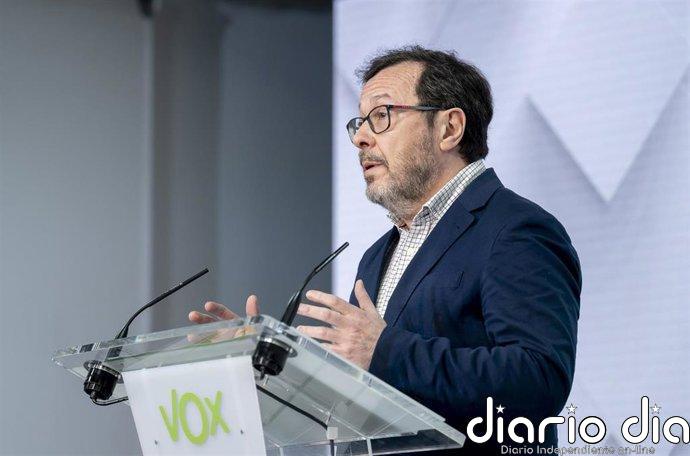 Vox critica el "lloriqueo permanente" de Vivas, a quien exige dimitir, y pide que los menores sean devueltos a Marruecos
