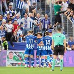 Zabiri da al Racing la primera y el Alavés supera al Villarreal