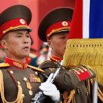Zelenski pide a Corea del Sur más colaboración para impedir ataques de equipos militares norcoreanos en Ucrania