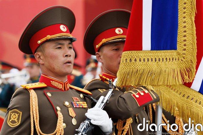 Zelenski pide a Corea del Sur más colaboración para impedir ataques de equipos militares norcoreanos en Ucrania