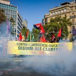 1.800 docentes según la Urbana y 5.000 según sindicatos se manifiestan en Barcelona por la huelga