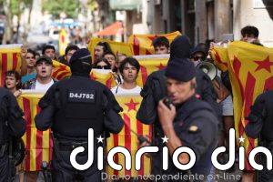 3 manifestantes detenidos y 7 investigados en las concentraciones contrarias en el Fossar de les Moreres