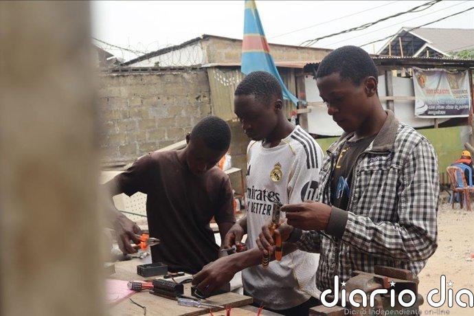 41.376 para formar a 215 niños en Kinshasa (R.D.Congo), llamamiento de Harambee ONGD
