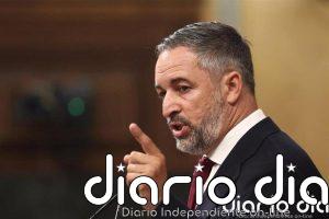 Abascal insiste en tachar a Sánchez de "traidor", de "embajador" de Marruecos y hasta de "virrey" de Al Andalus