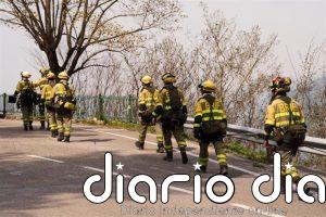 Activos tres incendios forestales en Cantabria