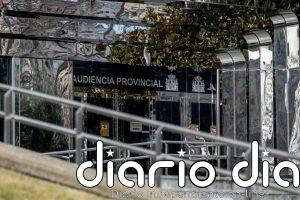 Al banquillo de los acusados por insultar y escupir a dos mujeres por besarse en la calle