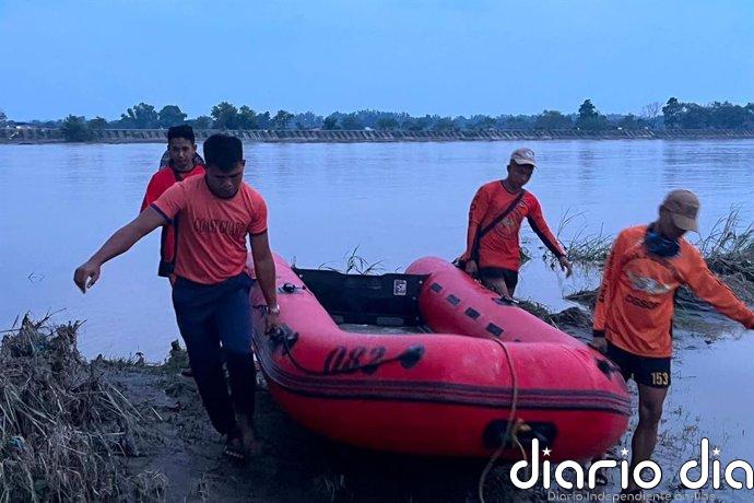 Al menos cinco muertos y 87 desaparecidos en el incendio de un barco en el oeste de Filipinas