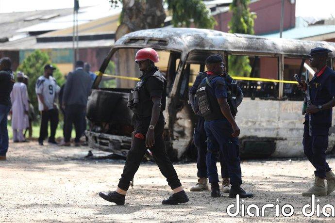 Al menos doce muertos en un ataque de hombres armados contra una iglesia en el noreste de Nigeria