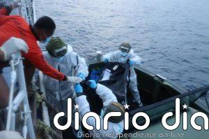 Al menos un muerto y más de 30 desaparecidos tras el hundimiento de un ferry por el fuerte oleaje en Vanuatu