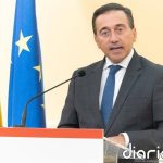 Albares advierte de que las reivindicaciones marroquíes sobre Ceuta y Melilla "degradan la relación bilateral"
