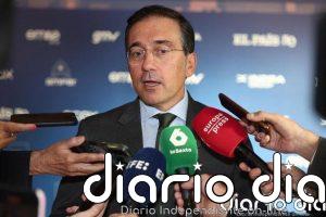 Albares ve "sintonía" en Vivas e Imbroda tras trasladarles el paquete para europeizar Ceuta y Melilla