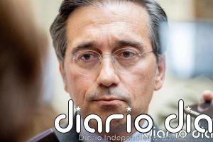 Albares ve una "vergüenza" la prórroga de controles por Meloni y afea que en Italia hay el doble de entradas irregulares