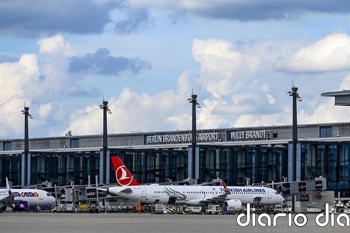 Alemania instala un sistema de detección de drones en el principal aeropuerto de Berlín