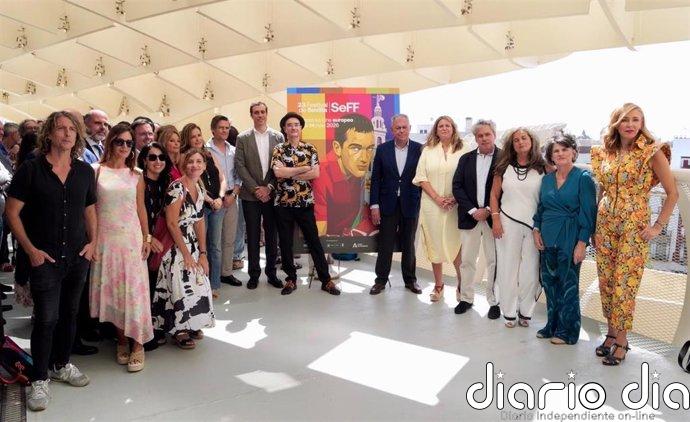 Antonio Banderas protagoniza el cartel de Ágreda para el Festival de Cine de Sevilla que homenajea a Almodóvar