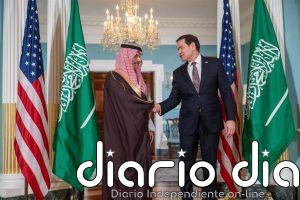 Arabia Saudí y EEUU abogan por reforzar su alianza y la seguridad marítima en Ormuz y Bab el Mandeb