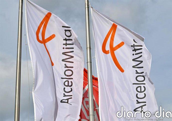 ArcelorMittal deja de operar su planta en Ucrania ante los sucesivos ataques y asume pérdidas por 878 millones