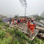 Aumentan a doce los muertos por los deslizamientos de tierra en el sureste de China debido al tifón 'Saudel'