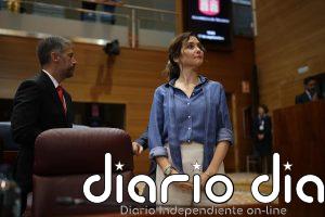 Ayuso critica que izquierda dé "lecciones de lista de espera" e insiste en que era el denunciante el que "manipulaba"
