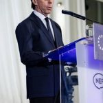 Aznar avisa de que Sánchez es "capaz de cualquier cosa": "la 'Ley de nietos' ha sido un intento de alterar el censo"