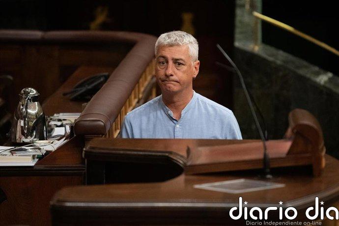 Bildu emplaza a Junts a facilitar un acuerdo que permita prohibir desahucios como el de Maricarmen