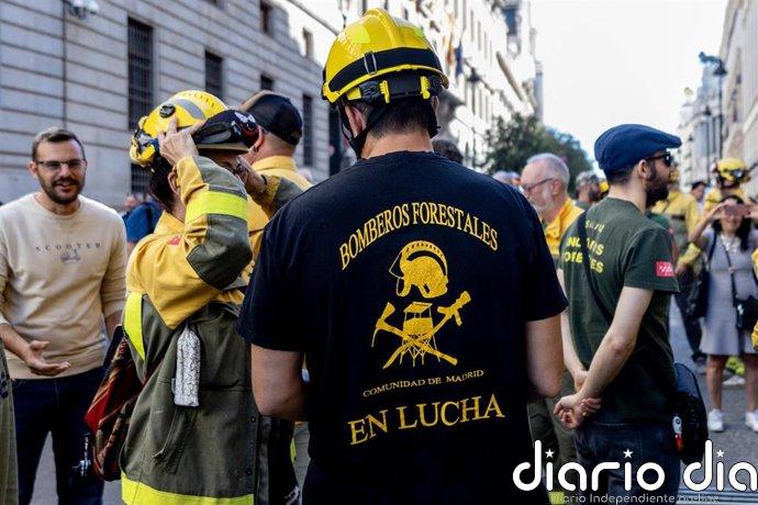 Bomberos forestales firman un nuevo acuerdo con Tragsa y levantan la huelga más de un año después