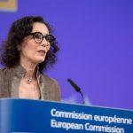 Bruselas urge a reforzar la prevención de emergencias tras casi 700.000 hectáreas quemadas este año en la UE