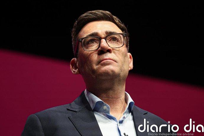 Burnham ve "indicios claros" sobre la implicación de Irán en el incidente cerca de la base de Fairford